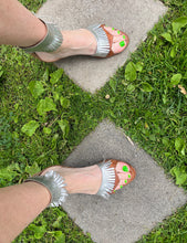 Load image into Gallery viewer, Vintage Western Fridge Heels