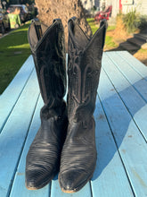 Load image into Gallery viewer, Made in USA Black Leather Cowboy Boots- Womens Size 8
