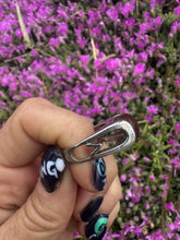Load image into Gallery viewer, Amber Raised Cutout Side Ring
