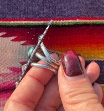 Load image into Gallery viewer, Long Star Turquoise Ring
