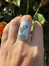 Load image into Gallery viewer, Vintage Snoopy Crushed Turquoise Coral Ring
