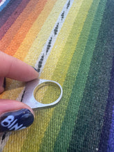 Load image into Gallery viewer, Vintage Sterling Avant Garde Square Bar Ring

