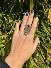 Load image into Gallery viewer, Turquoise Coral Feather Mirrored Ring- Size 7.5
