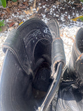 Load image into Gallery viewer, Justin Black Leather Boos
