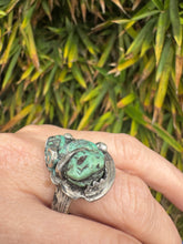 Load image into Gallery viewer, Handmade Turquoise Snake Ring
