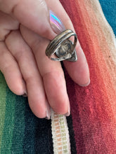 Load image into Gallery viewer, Diamond Turquoise Middle Ring
