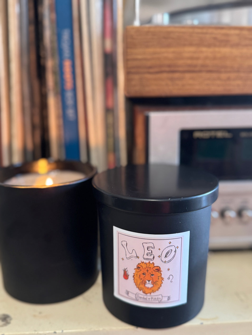 Leo Candle