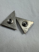 Load image into Gallery viewer, Sterling Silver Overlay Embossed Collar Tips
