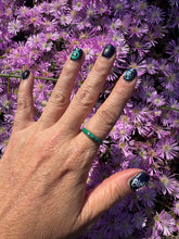 Load image into Gallery viewer, Malachite Inlay Band Ring
