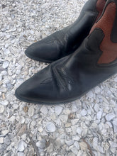 Load image into Gallery viewer, Cowboy Black/Brown Leather Boots
