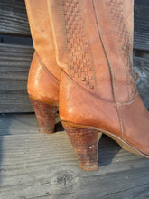 Load image into Gallery viewer, 9WEST Leather Western Side Zip Boots ~Womens  8.5
