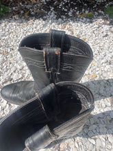 Load image into Gallery viewer, Justin Black Leather Boos
