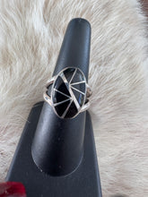Load image into Gallery viewer, Onyx Oval Double Band Ring

