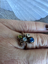 Load image into Gallery viewer, Vintage 10K Gold Gemstone Heirloom Ring -Size 5.5
