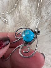 Load image into Gallery viewer, 1970s Mushroom Turquoise Outline Necklace
