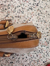 Load image into Gallery viewer, Vintage GUCCI Handle Black Purse Bag
