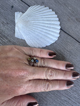Load image into Gallery viewer, Vintage 10K Gold Gemstone Heirloom Ring -Size 5.5
