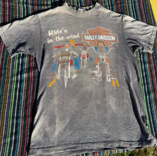 Load image into Gallery viewer, Vintage Ride in the Wind Downtown Harley Davidson Seattle Washington Shirt
