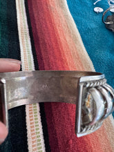Load image into Gallery viewer, Navajo Priscilla Apacheto Sterling Silver Ribbed Cuff Bracelet
