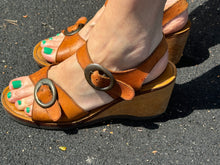 Load image into Gallery viewer, 1970&#39;s Buckle Sandals
