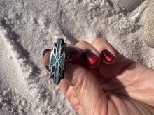 Load image into Gallery viewer, Crushed Stones Pawn Ring
