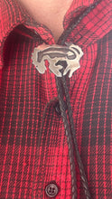 Load image into Gallery viewer, Horse Heart Line Bolo Tie Necklace
