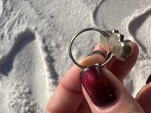 Load image into Gallery viewer, Crushed Stones Pawn Ring
