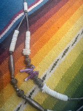 Load image into Gallery viewer, Vintage Handmade MOP Birds Heishi Shell Choker Necklace
