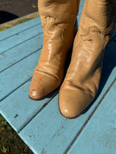 Load image into Gallery viewer, Justin Two Tone Leather Cowboy Boots-Women Size 6
