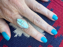 Load image into Gallery viewer, Opal Inlay Oval Ring
