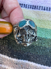 Load image into Gallery viewer, Skull with Turquoise Goggles Ring
