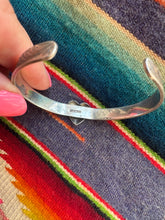 Load image into Gallery viewer, Heart Silver Cuff Bracelet
