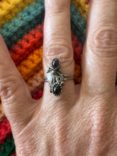 Load image into Gallery viewer, Silver Two Onyx Stone Ring
