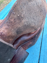 Load image into Gallery viewer, Classic Brown Cowboy Boots
