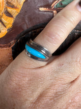Load image into Gallery viewer, Turquoise Wave Ring
