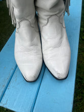 Load image into Gallery viewer, Cowboy Fringe White Leather Boots
