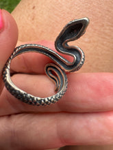 Load image into Gallery viewer, Snake Ring
