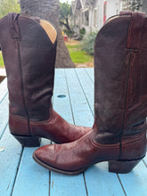 Load image into Gallery viewer, Laramie Brown Classic Cowboy  Boots
