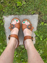 Load image into Gallery viewer, 1970&#39;s Buckle Sandals
