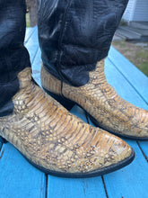 Load image into Gallery viewer, Vintage Snakeskin Cowboy Boots
