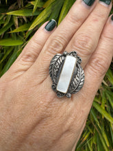 Load image into Gallery viewer, Mother of Pearl Stone Square Ring
