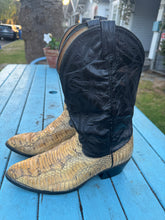 Load image into Gallery viewer, Vintage Snakeskin Cowboy Boots
