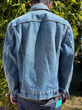 Load image into Gallery viewer, Classic 2- Pocket Levis Denim Jacket
