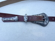 Load image into Gallery viewer, Classic Silver Buckle Brown Leather Belt
