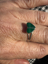 Load image into Gallery viewer, Malachite Heart Ring
