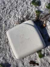 Load image into Gallery viewer, Aries People Ceramic Ashtry
