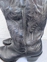 Load image into Gallery viewer, Cowboy Black Leather Boots

