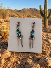 Load image into Gallery viewer, Vintage Sterling Silver "snake eye" Turquoise Dangle Earrings
