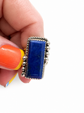 Load image into Gallery viewer, Vintage Sterling Silver Lapis Lazuli Statement Ring
