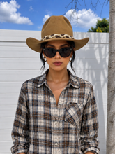 Load image into Gallery viewer, America Eagle Outfiitters Stagecoach
